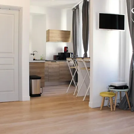 Apartment Beautiful Center Cannes