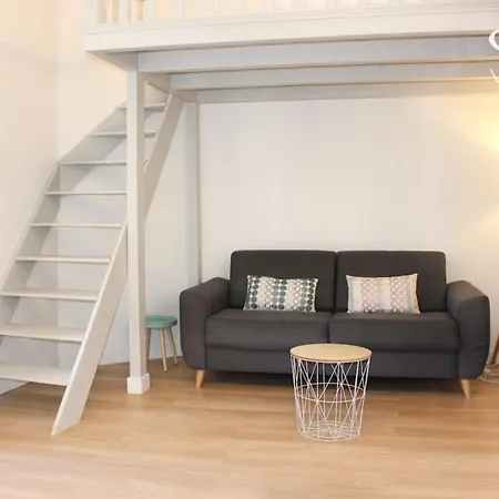 Beautiful Center Apartment